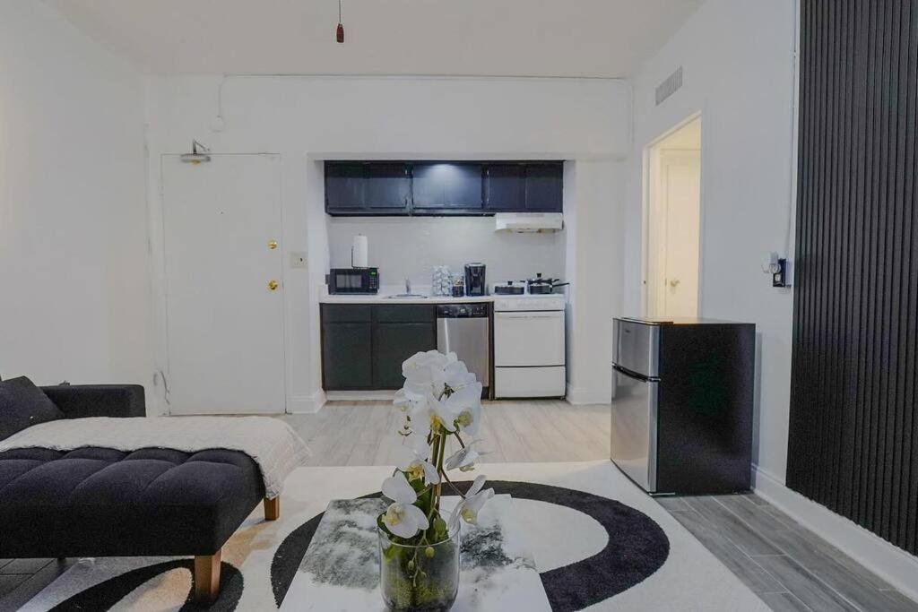 Luxury Skyrise Condo Downtown Jax Джэксонвиль Экстерьер фото